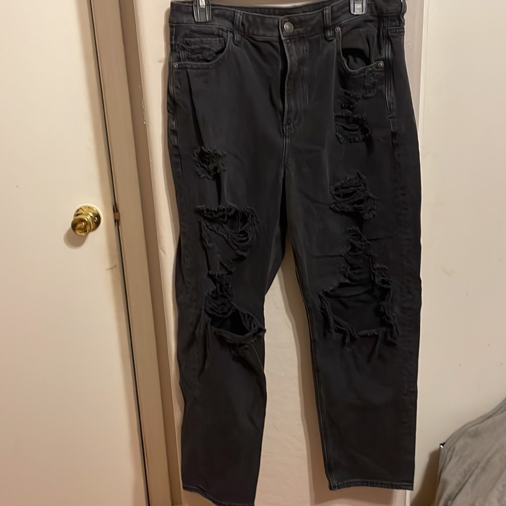 Distressed Black Jeans - Picture 4 of 10